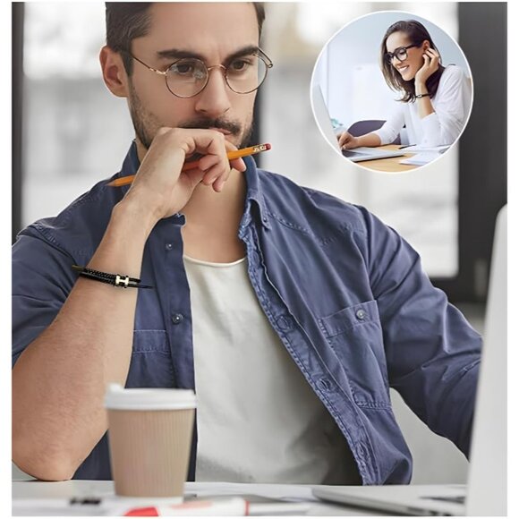 Luxury H Shape Buckle Bracelet - Polished 18k Gold-Plated Women's Jewelry - Picture 4 of 6